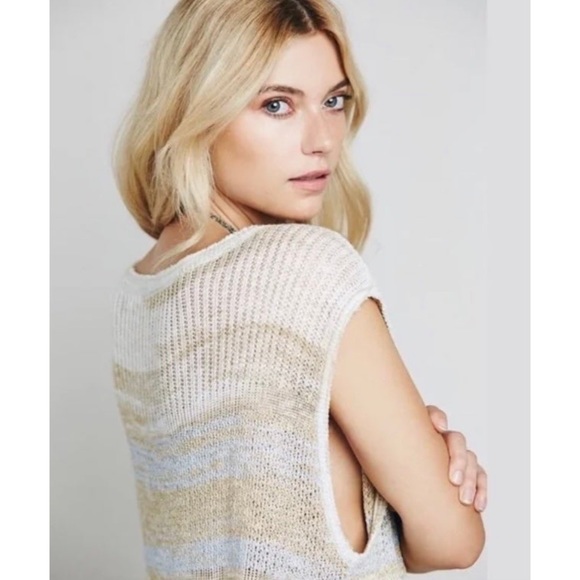 Free People Always Sunny Days Knit Tunic Top NWT - S - Picture 7 of 13